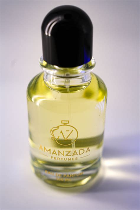 amanzada perfumes website.